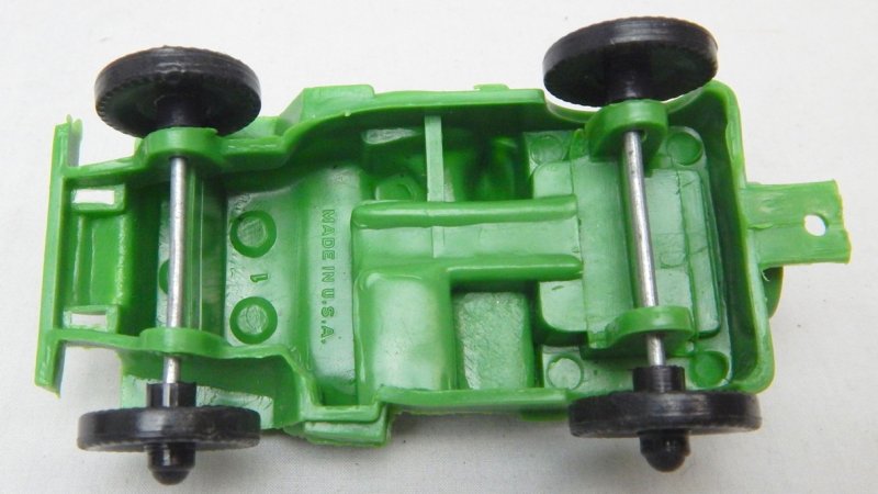 Image 2 of LIDO Style Green Plastic Army Jeep 