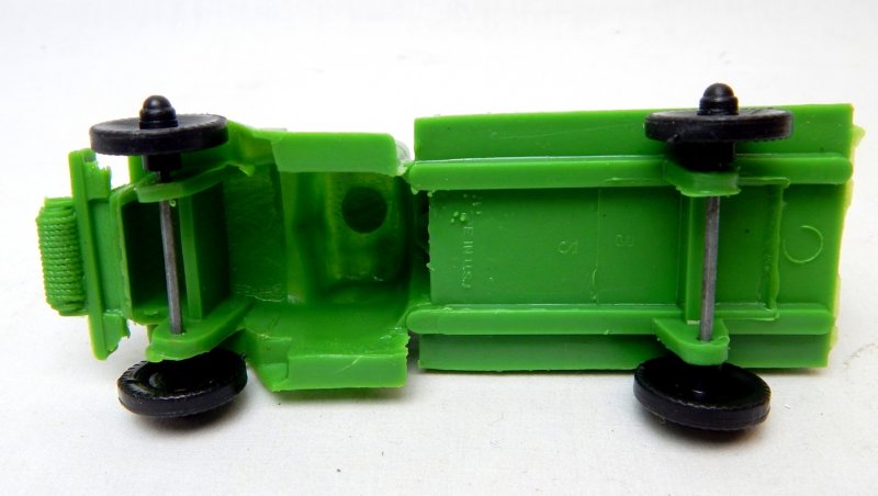 Image 4 of U.S. Army Green Plastic Troop Truck Lido Style