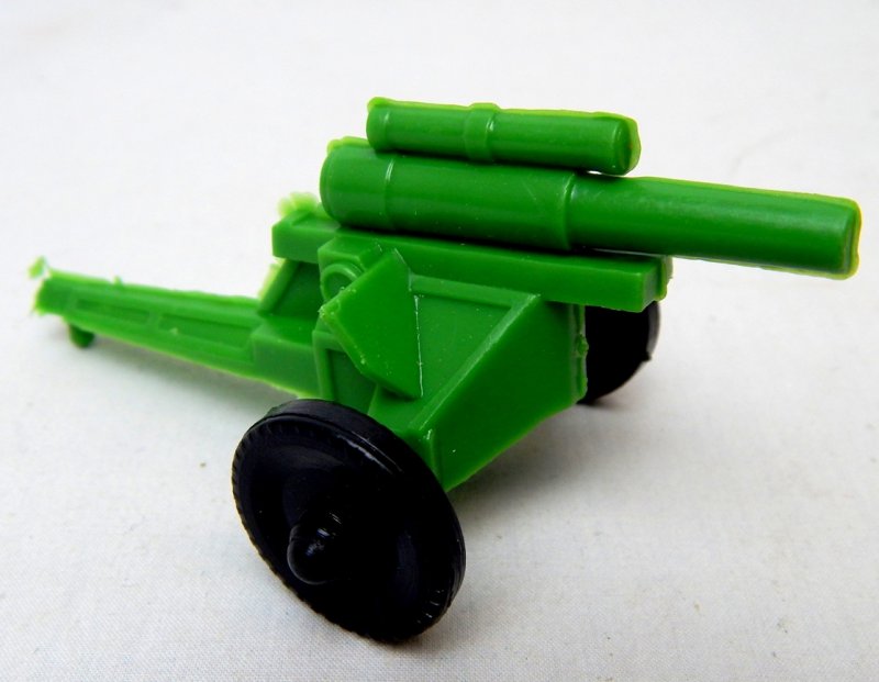 Image 0 of U.S. Army WWII Style Green Plastic Howitzer Cannon Lido Style