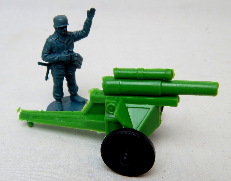 Image 2 of U.S. Army WWII Style Green Plastic Howitzer Cannon Lido Style