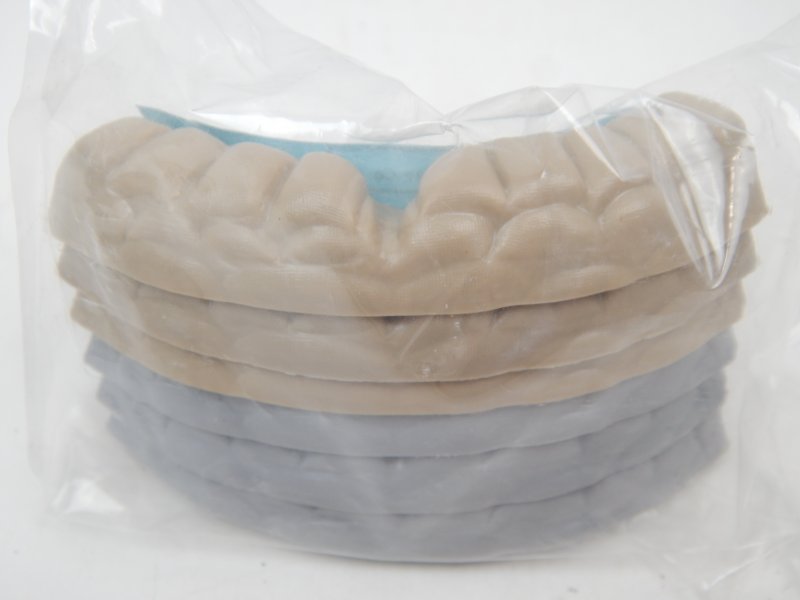 Image 0 of Marx Reissue Grey & Tan Plastic Sandbag Positions 6 Pcs