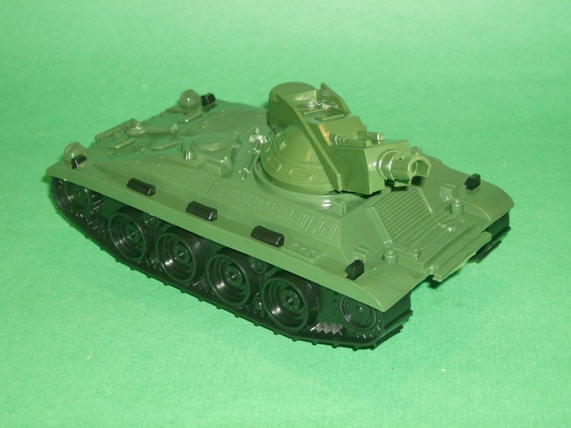 green plastic army tanks