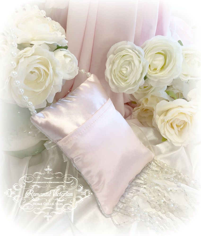 Image 5 of Rose Gold Victorian Sachet