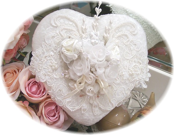 Image 1 of Silk Velvet Heart Box