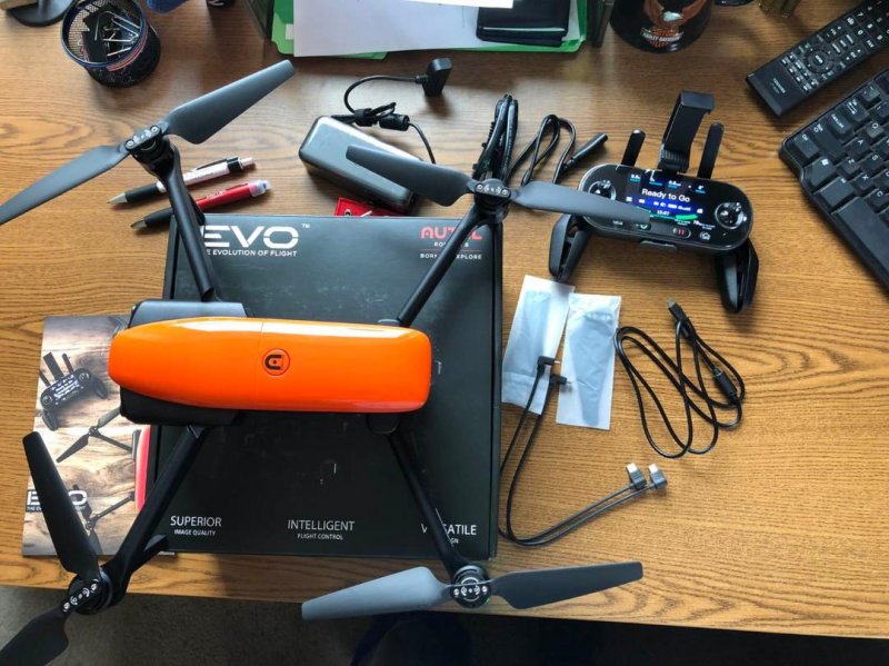 Image 2 of Autel robotics Evo orange FREE extra battery & car charger May 12-27th