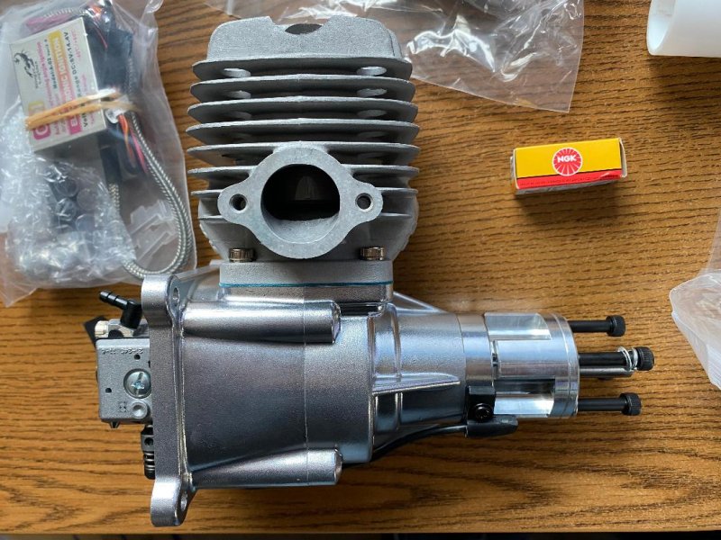 Image 1 of Stinger Pro 63cc side exhaust 6.5h.p. Walbro carb 