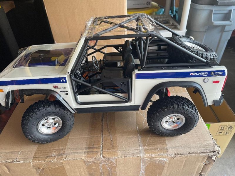 Image 3 of Axial SCX10 III Early Ford Bronco RTR 1/10 4WD Rock Crawler White AXI03014T2 New
