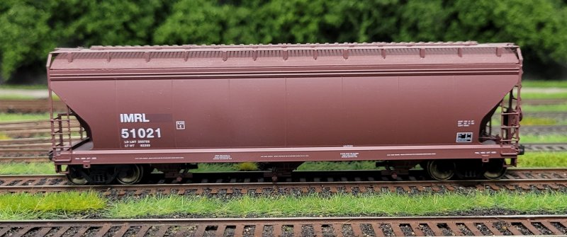 IMRL 51021 Intermountain 4650 CF covered hopper