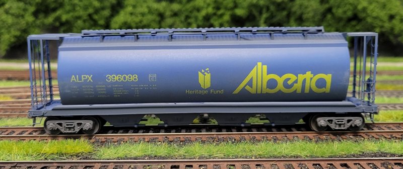 ALPX 396098 MP/CL cylindrical covered hopper