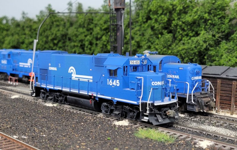 Image 1 of Overland Models Conrail GP15-1 1645