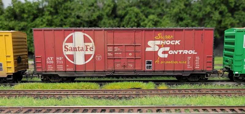 Image 0 of ATSF 520711 MDC 50' Plug Door High Cube Boxcar