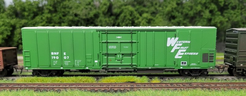 BNFE 19007 Athearn 60' Mechanical Reefer