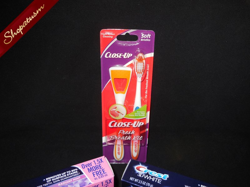 Image 1 of 6 x CREST 3D White Toothpaste 2.5oz Radiant Mint Whitener with Toothbrush Set