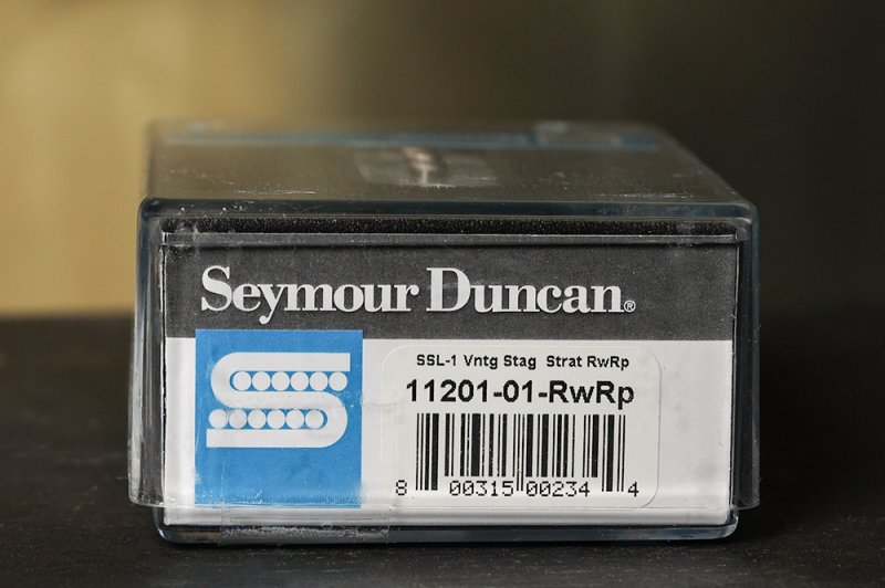 Image 2 of Seymour Duncan SSL-1 RWRP Alnico V Vintage Staggered Strat Middle Pickup