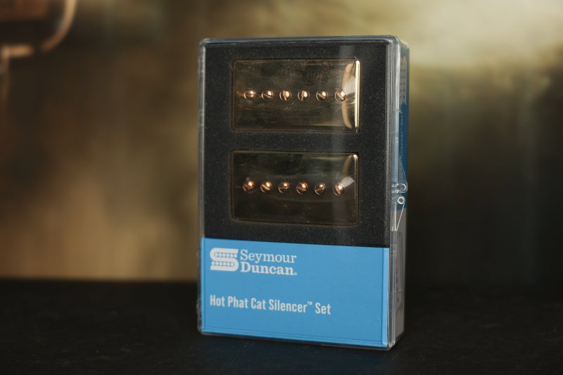 Image 0 of Seymour Duncan Hot Phat Cat Silencer Pickup Set - Gold Cover