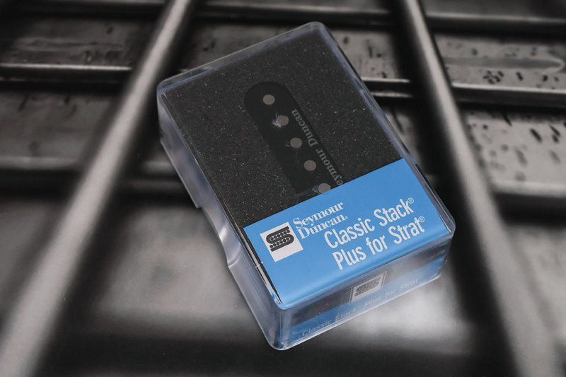 Image 0 of Seymour Duncan STK-S4m Stack Plus Strat Middle Pickup - Black