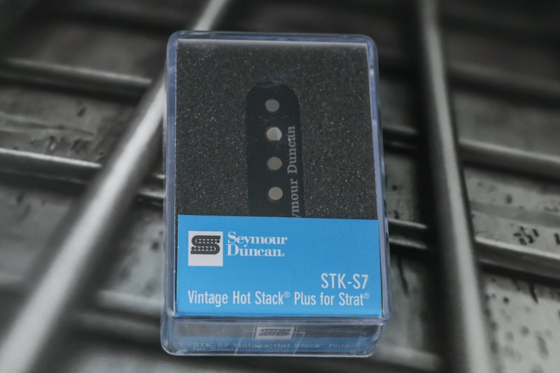Image 0 of Seymour Duncan STK-S7 Vintage Hot Stack Plus Strat Pickup - Black