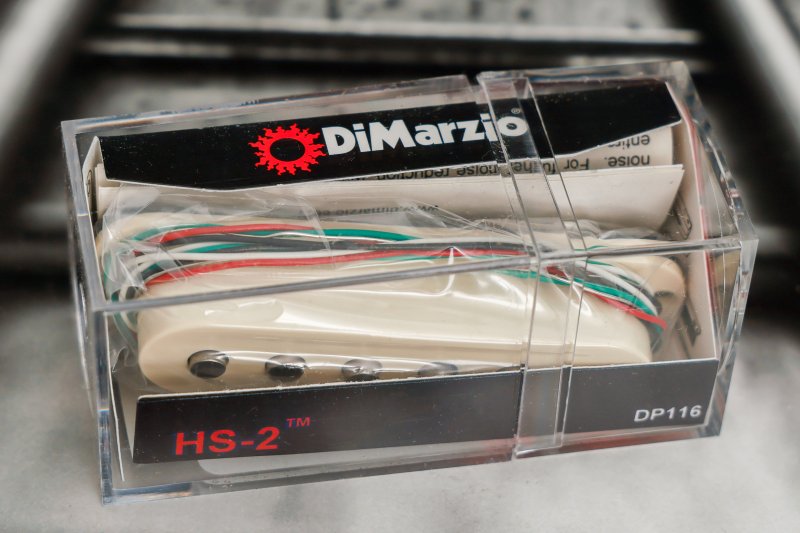 Image 0 of DiMarzio DP116AW HS-2 Stratocaster Pickup - Aged White / Nickel Pole Pieces