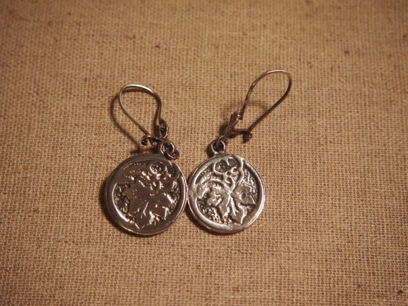 W1103 Retired Silpada Sterling leaf Earrings - 2004 Catalog