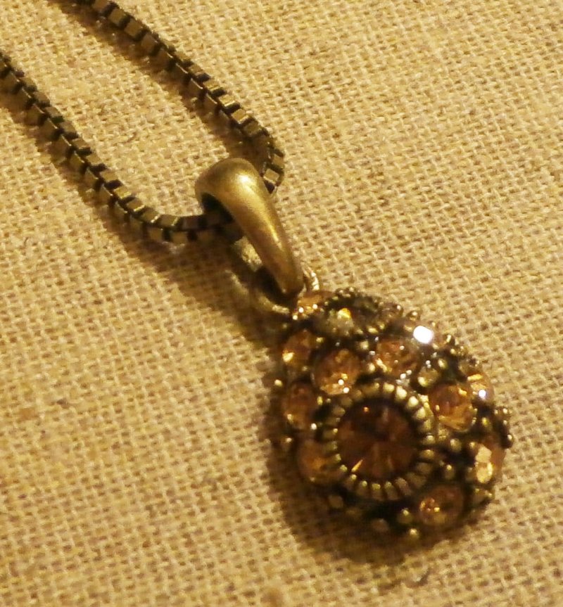 STARGAZER Retired lia sophia necklace