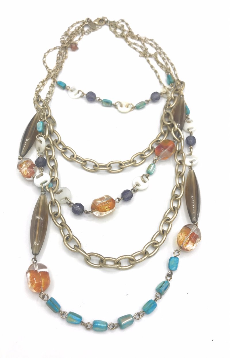 ST. LUCIA Retired lia sophia necklace