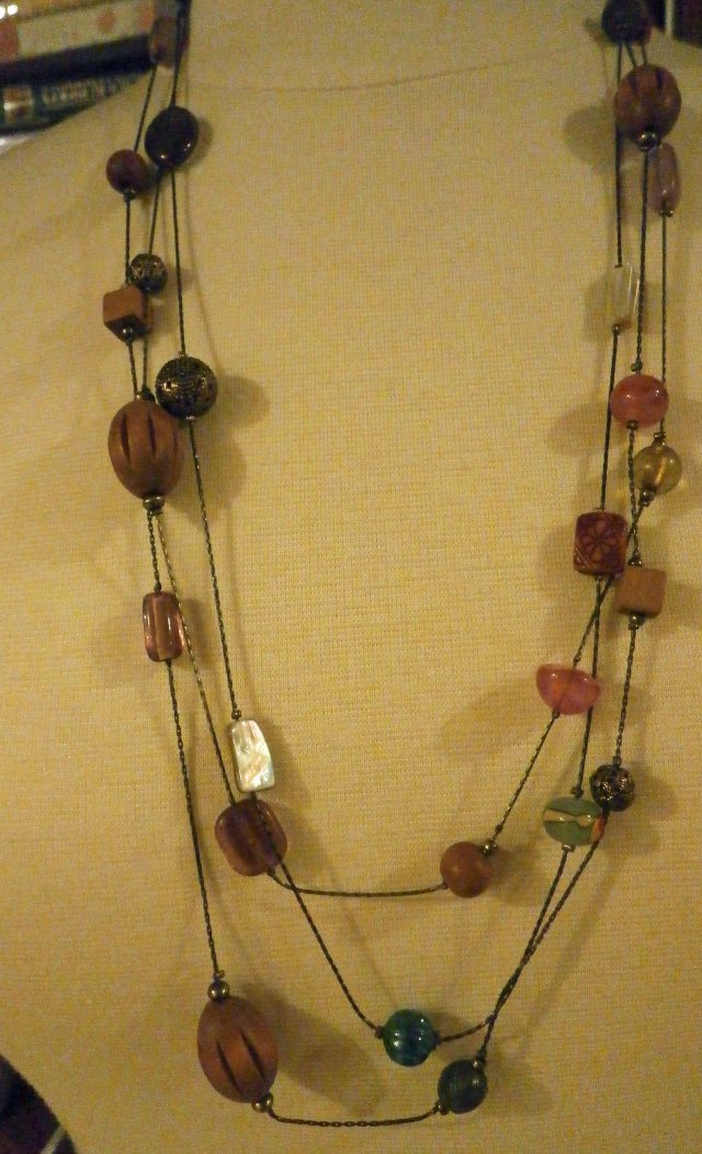 TRIBECA Retired lia sophia necklace