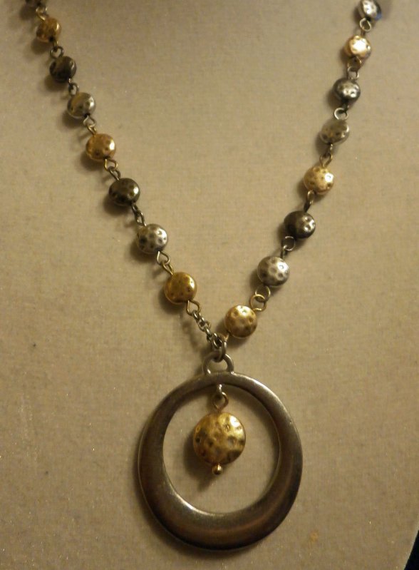 Quarry Retired lia sophia necklace
