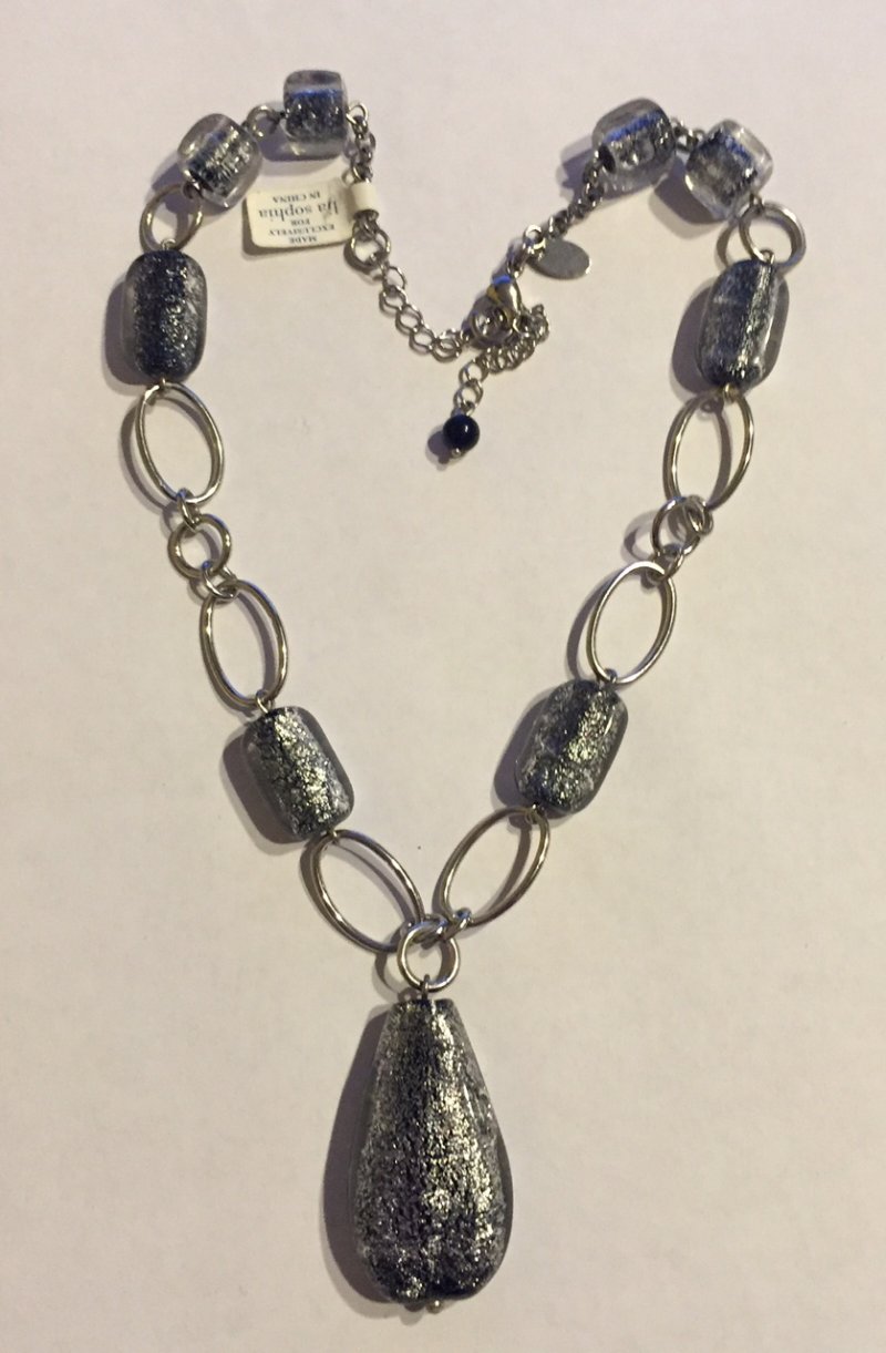 SILVER LINING Retired lia sophia necklace