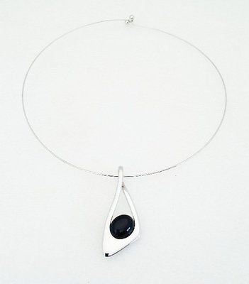 Stylized lia sophia necklace