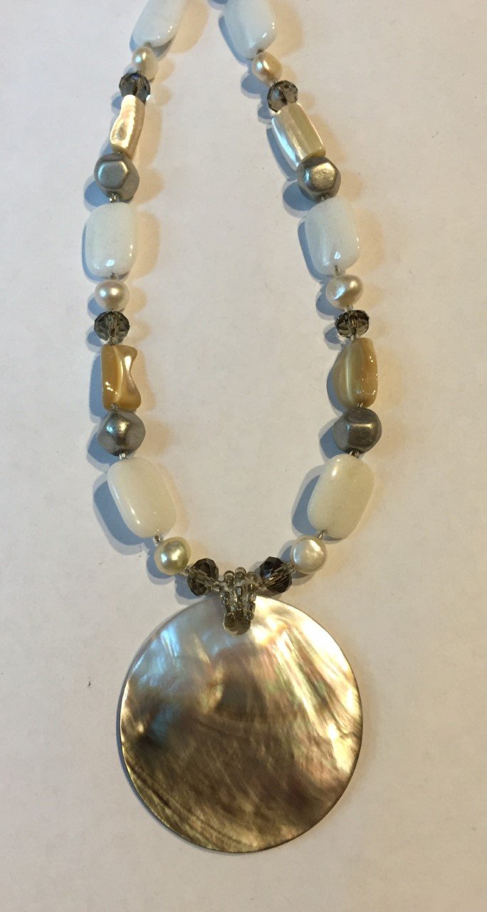 Seascape Retired lia sophia necklace