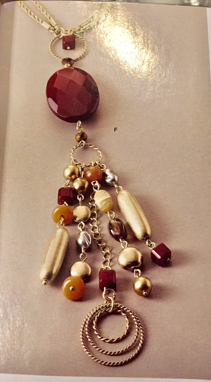 Senorita Retired lia sophia necklace