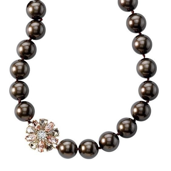 Taffeta lia sophia necklace