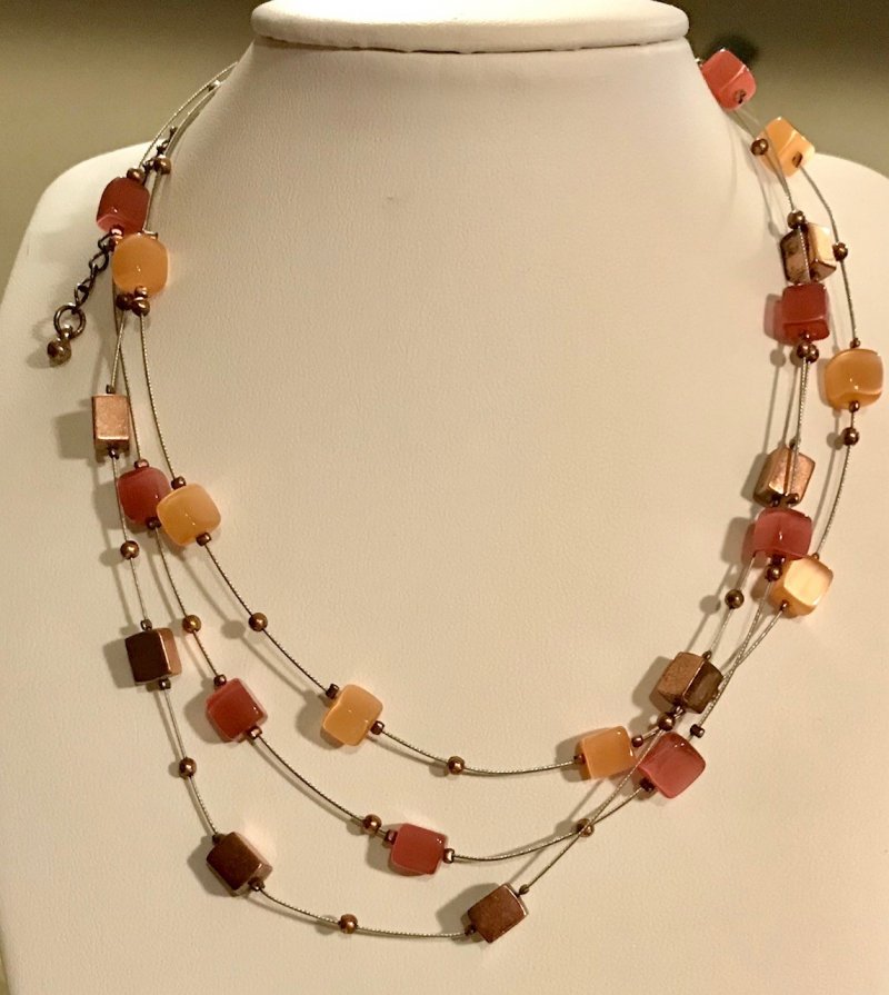 Sorbet Retired lia sophia necklace -Pink 