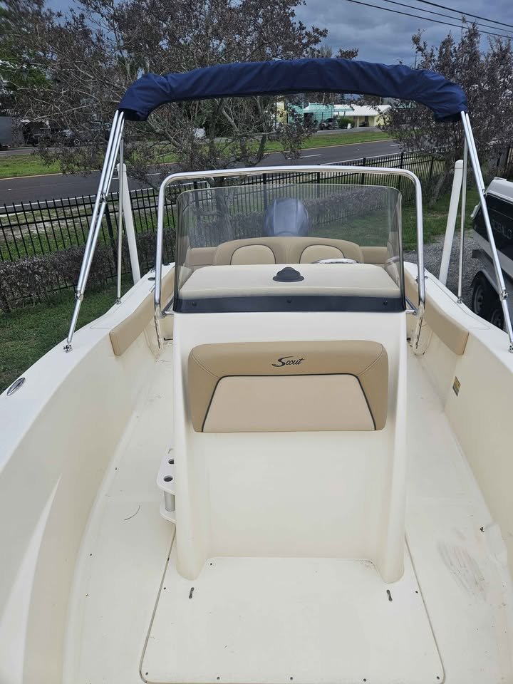 Image 5 of 2017 Scout 195 Center Console 