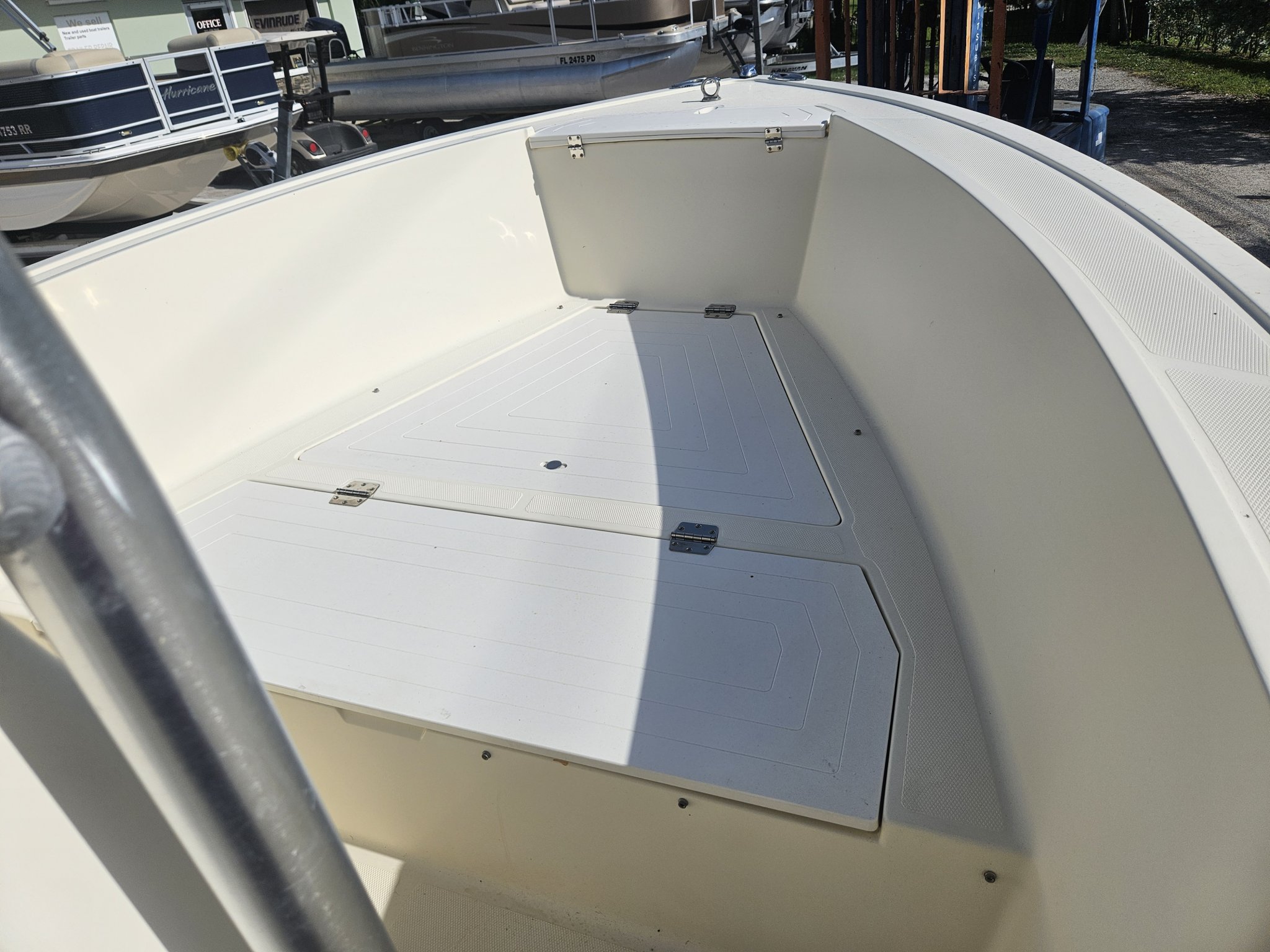 Image 4 of 2014 Key Largo 2100 Center Console 