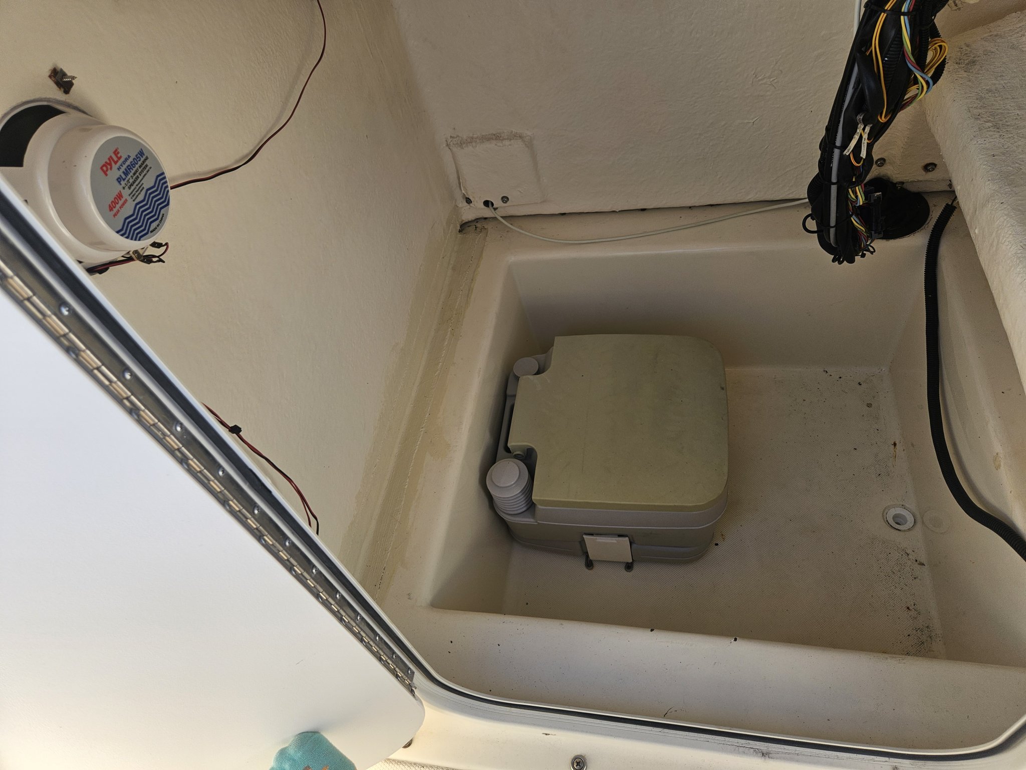 Image 6 of 2014 Key Largo 2100 Center Console 