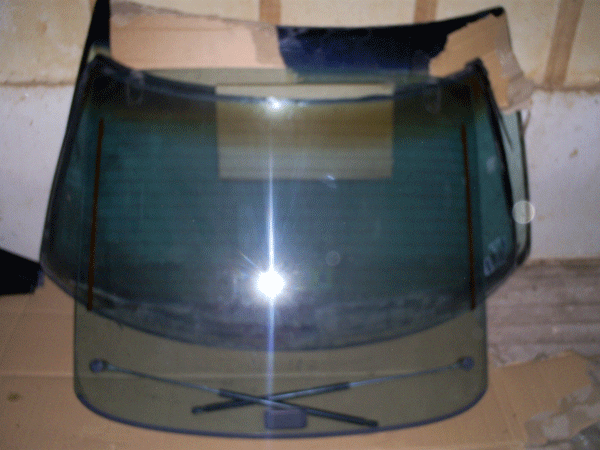 Rear Hatch With  Wiper