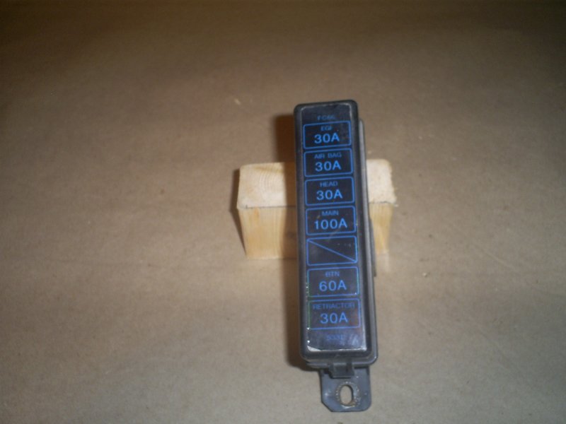 Image 0 of Fuse Block