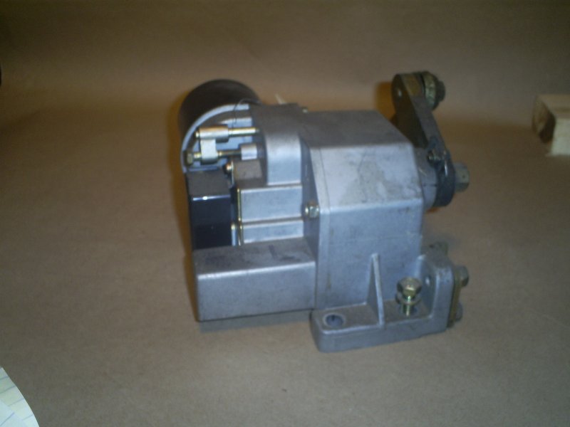 Convertible Top Motor  000152