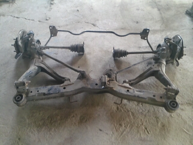 Image 0 of rear sub frame with axles  