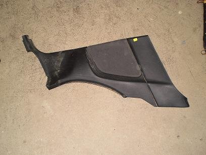Quarter trim lower, Passenger side 000999