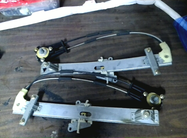 manual window regulator 